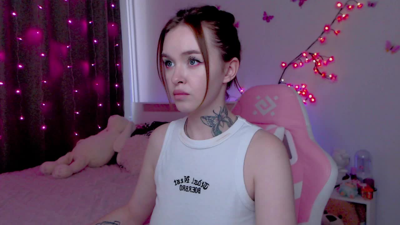 NaughtyMable Live Sex December 14, 2025