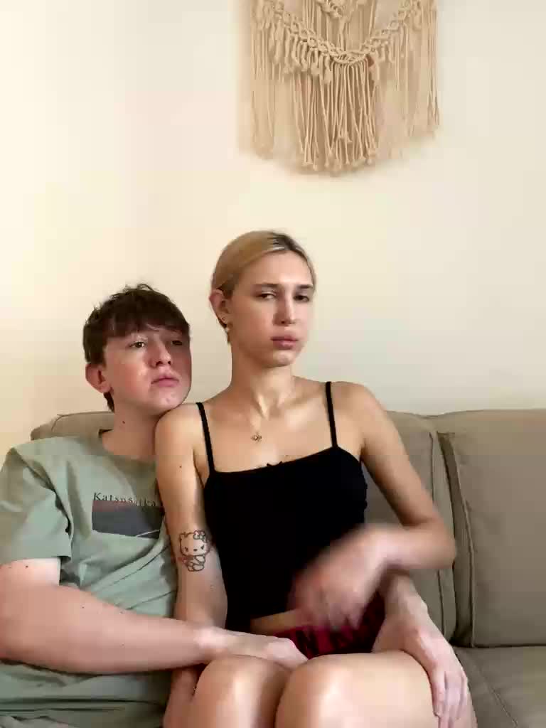 lina_wap Live Sex December 20, 2025