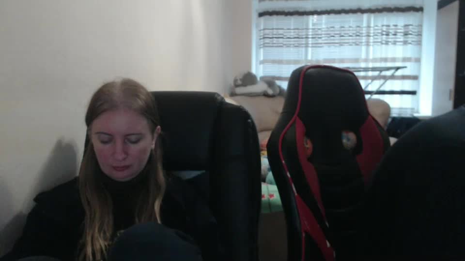 jenisandpeter Live Sex December 19, 2025