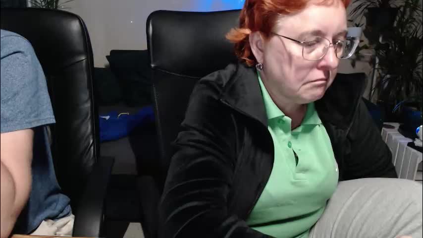 joannaandneighbour Live Sex December 17, 2025