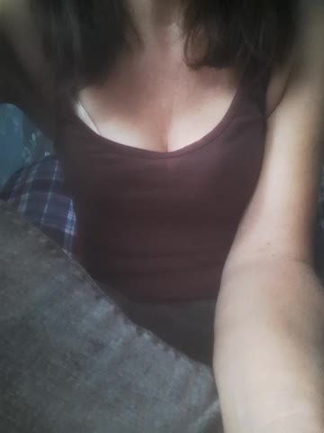 Fanny-MILf Live Sex December 13, 2025