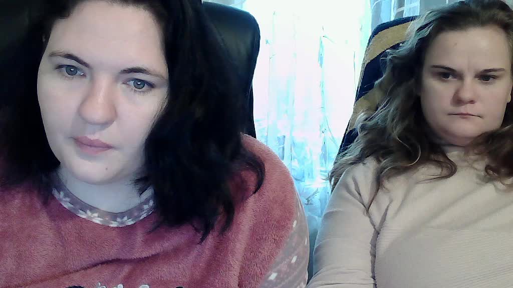 HollyXEva Live Sex December 13, 2025