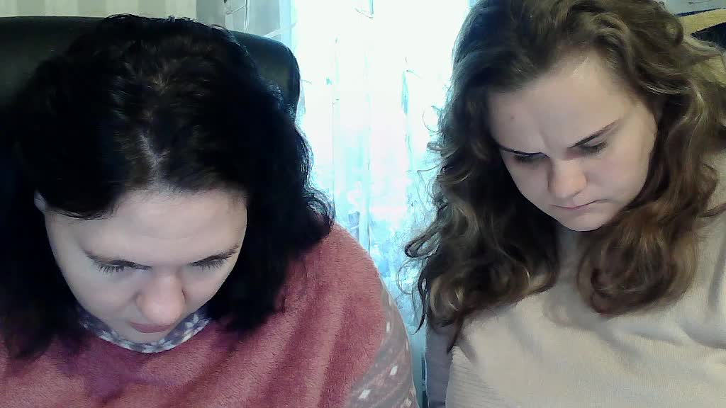 HollyXEva Live Sex December 13, 2025