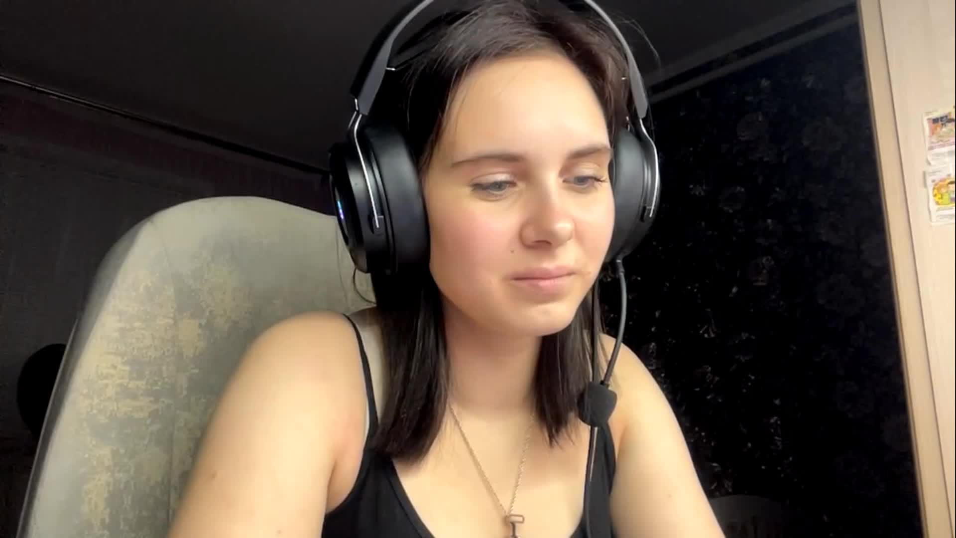 CANDY-LIPS-GIRL Live Sex December 13, 2025