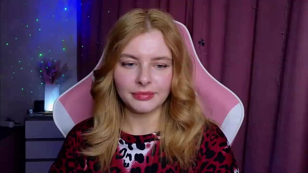 Venus_ Live Sex December 14, 2025