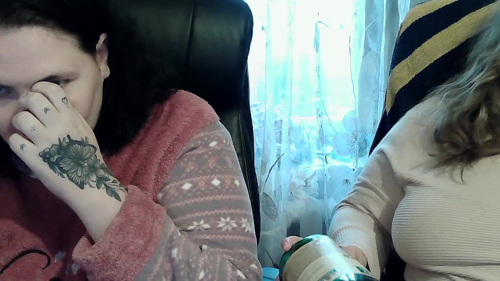 HollyXEva Live Sex December 13, 2025