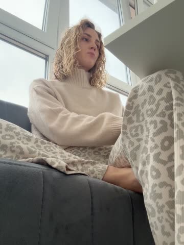 Feral_berry_8133 Live Sex October 1, 2025