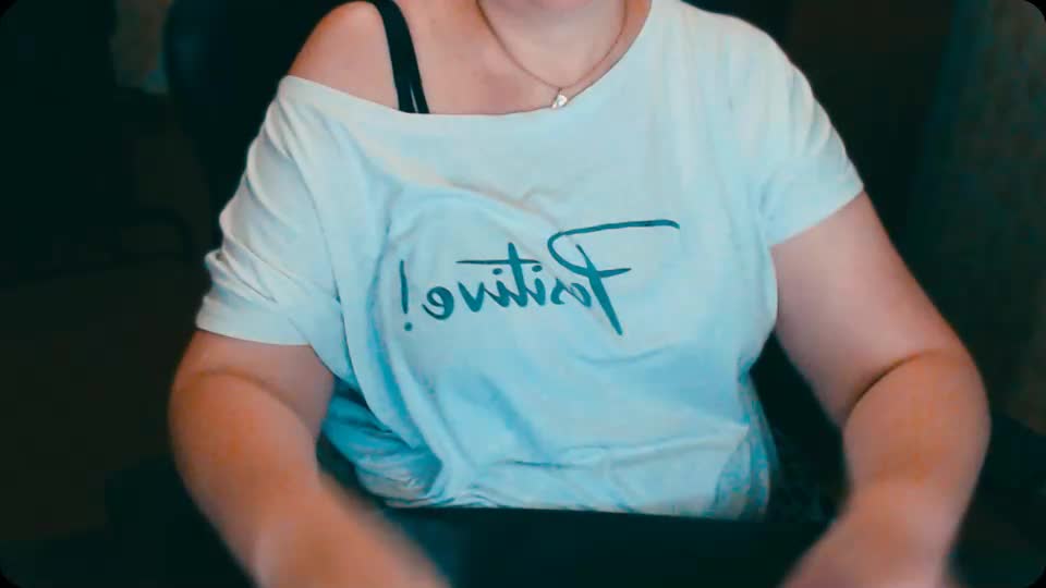 Alisa1917 Live Sex December 17, 2025