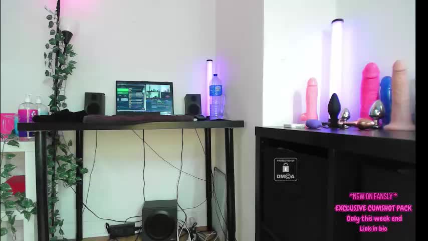 peachyym Live Sex October 1, 2025