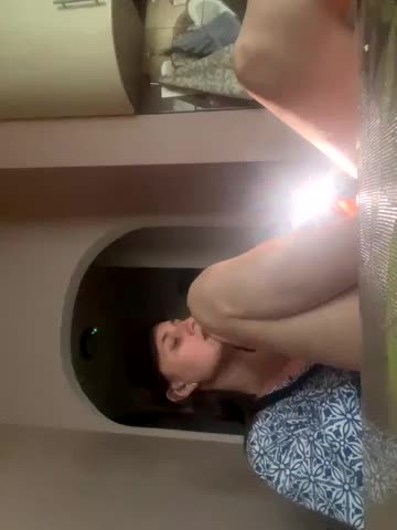 Flossy_Vettie Live Sex December 17, 2025