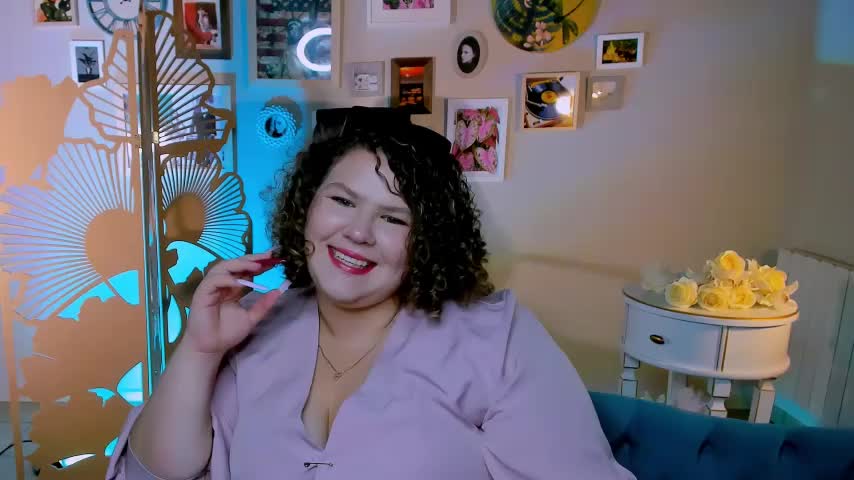 FlorenceAnderson Live Sex December 14, 2025