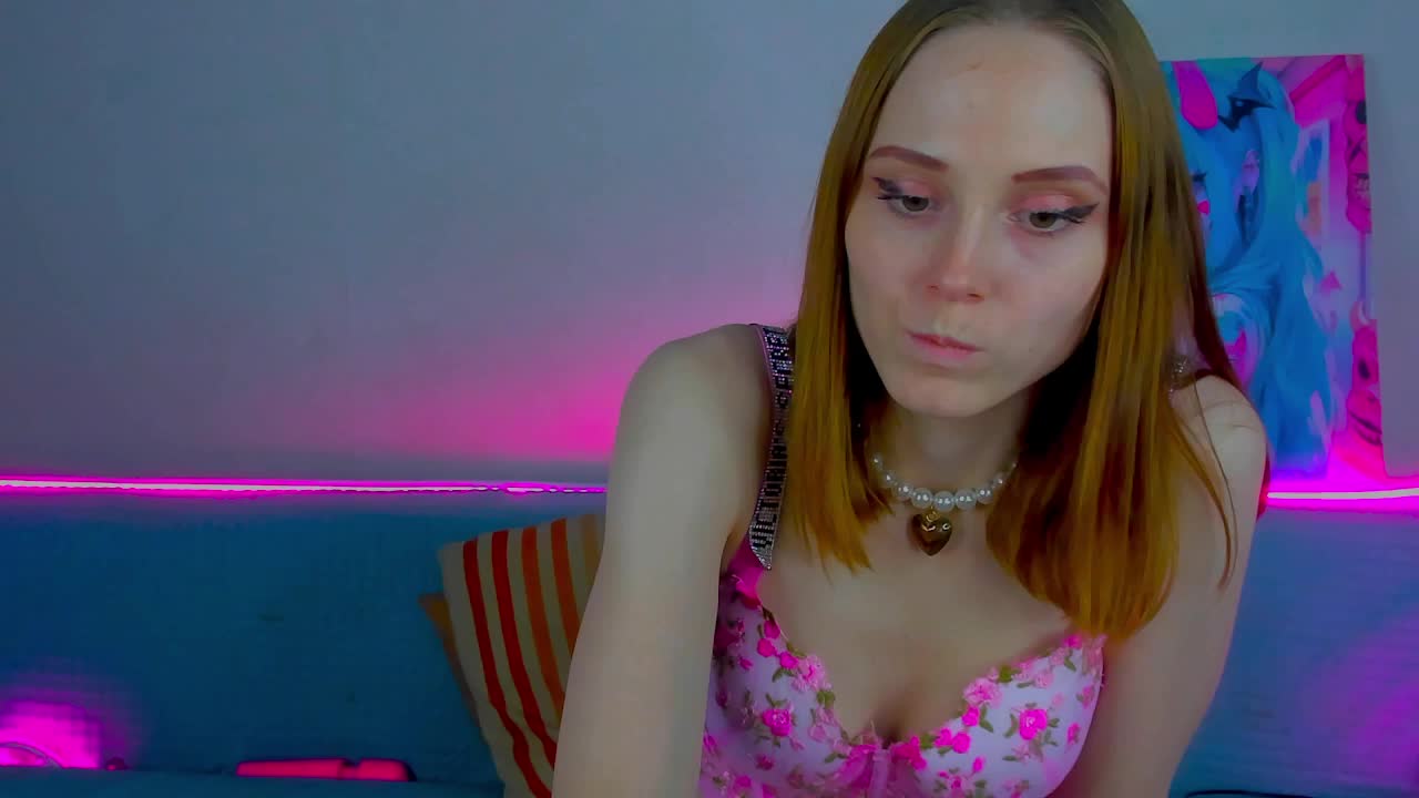 GinaLovely Live Sex December 18, 2025