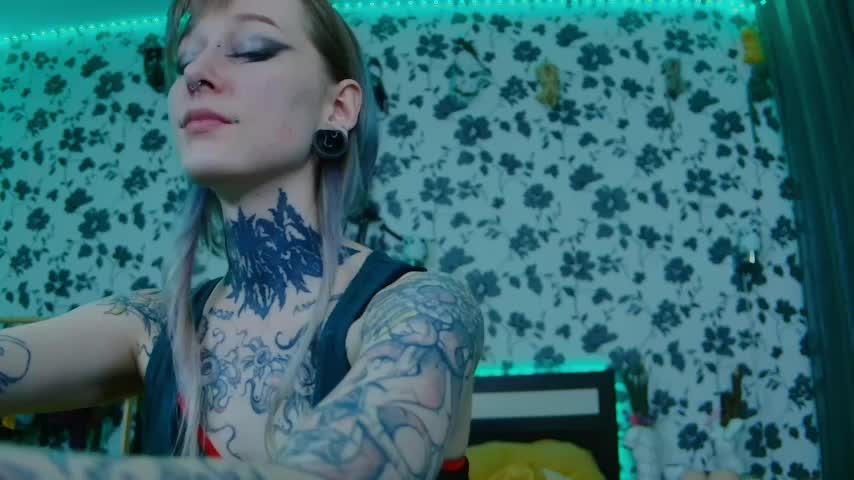 Littlespacemouse Live Sex December 17, 2025