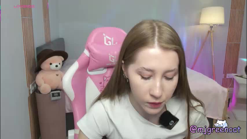 mjgreencat Live Sex December 13, 2025