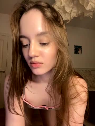 malyshhka Live Sex December 17, 2025