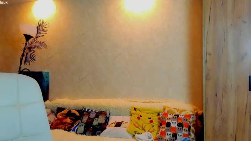 mia_grantes Live Sex December 15, 2025