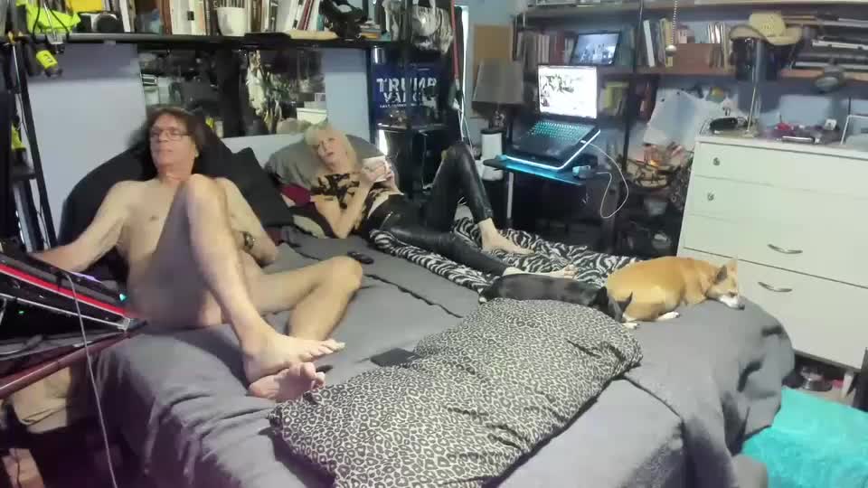 pink_black Live Sex December 17, 2025