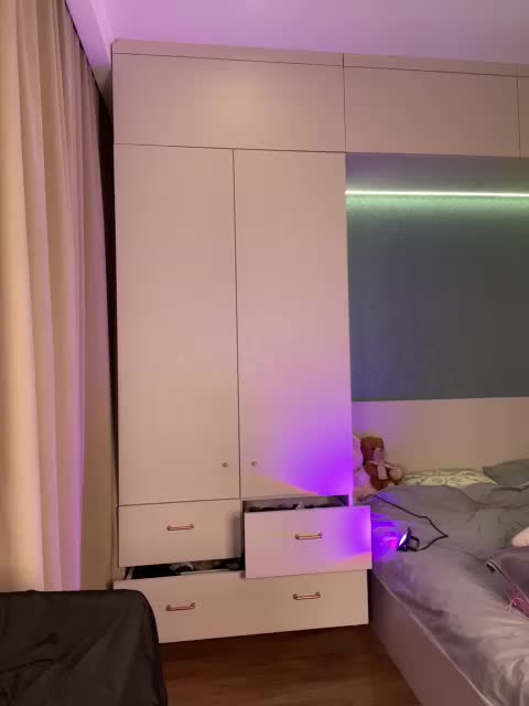 MelenaFox Live Sex 2025.10.01