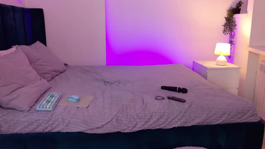 Peach_Avalanche Live Sex 2025.10.01