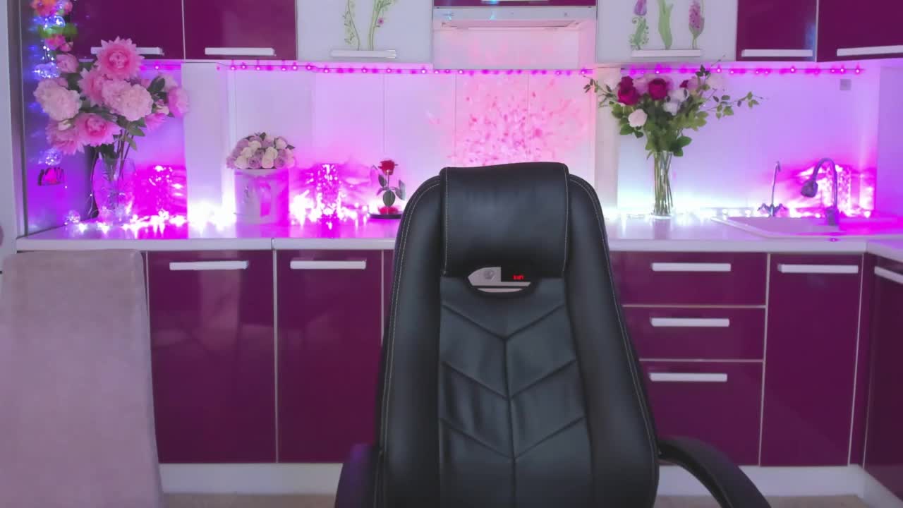 Olivija2020 Live Sex December 17, 2025