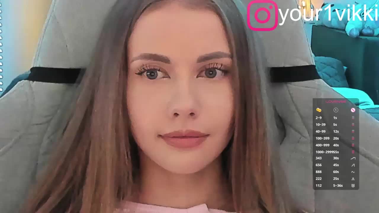 VikkiExtraCheese Live Sex December 18, 2025