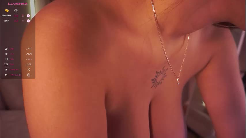 anuricbriny Live Sex December 15, 2025