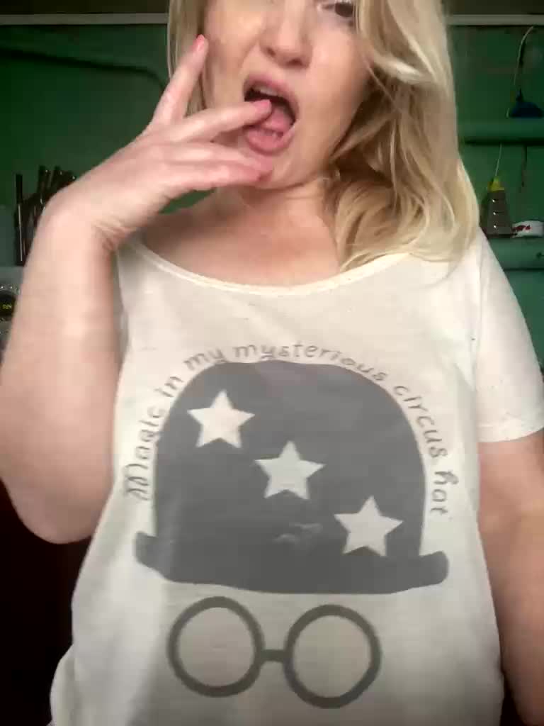 Splesaaa Live Sex December 13, 2025