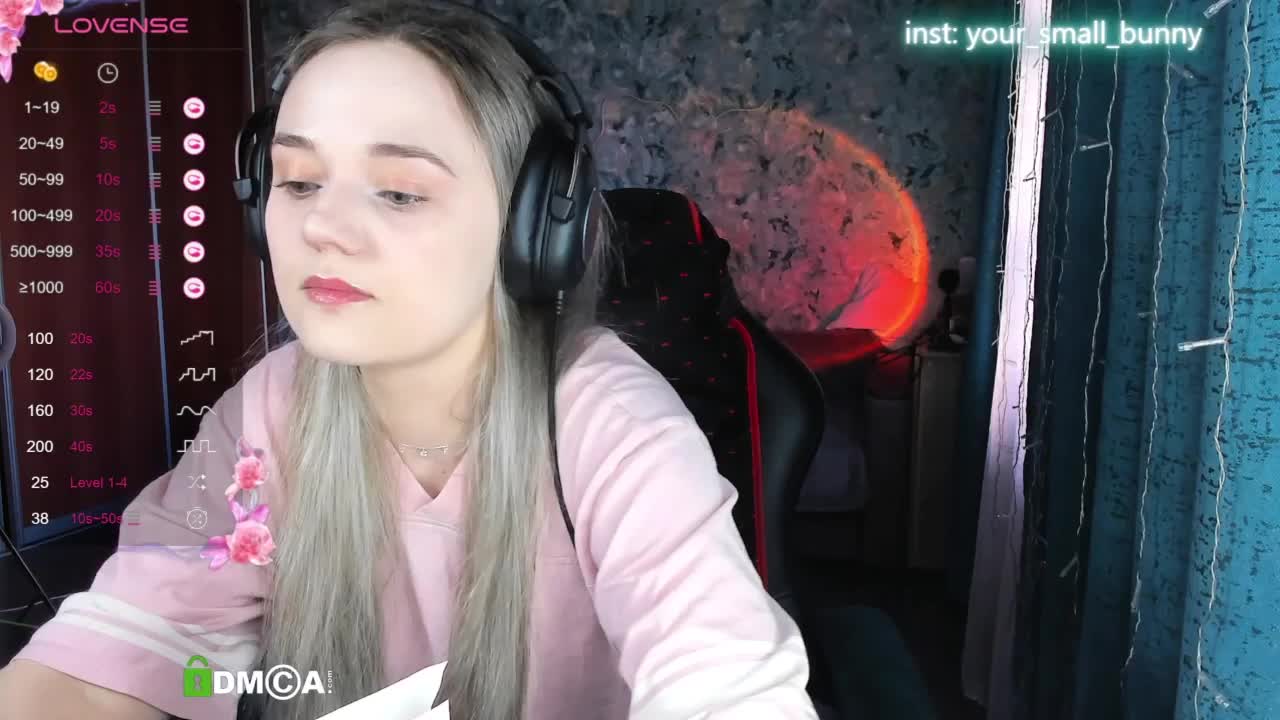 your-small-bunny Live Sex December 15, 2025