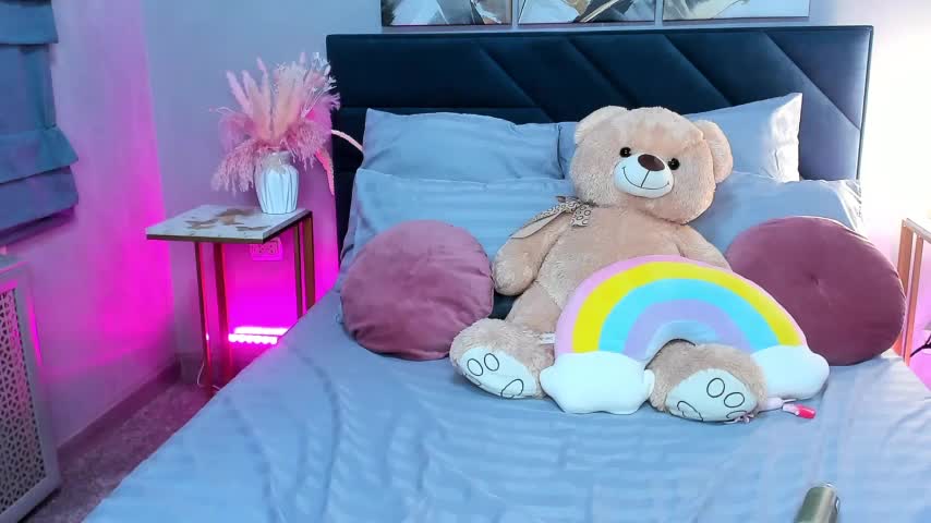 Curvy_Dynamite_ Live Sex December 13, 2025