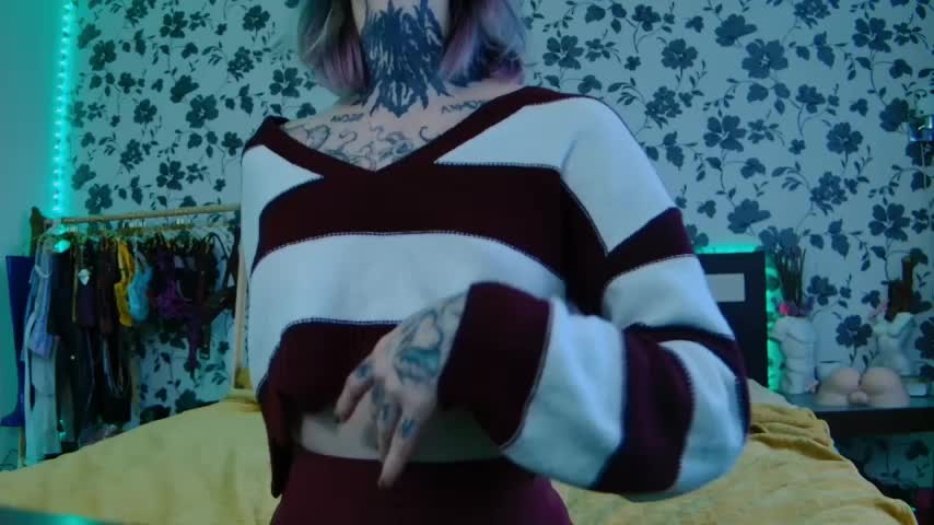 Littlespacemouse Live Sex December 17, 2025