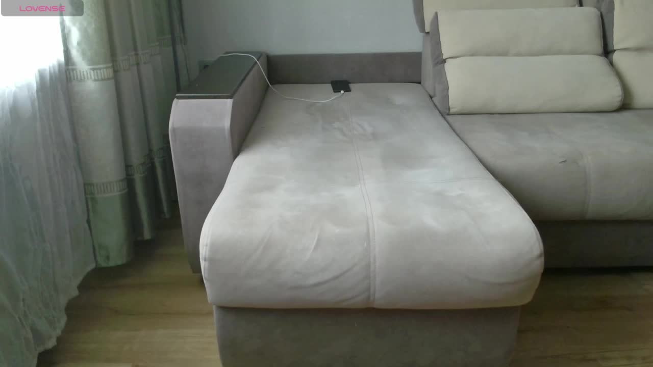 Milaa1998 Live Sex October 1, 2025