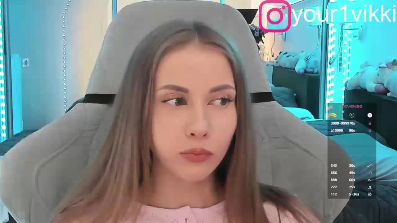 VikkiExtraCheese Live Sex December 18, 2025
