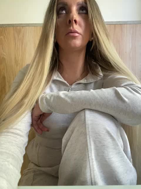 Nasty-tegress Live Sex December 17, 2025