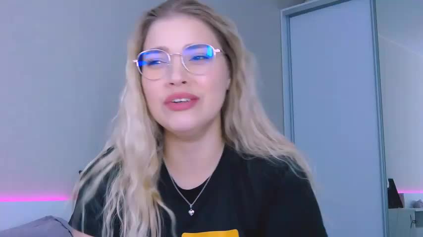 DIANAxxxDIAMOND Live Sex December 15, 2025
