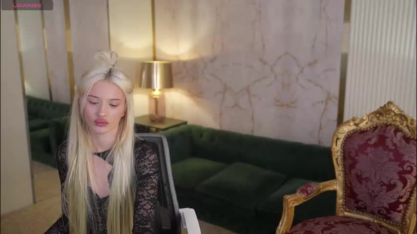 kira0541 Live Sex December 19, 2025