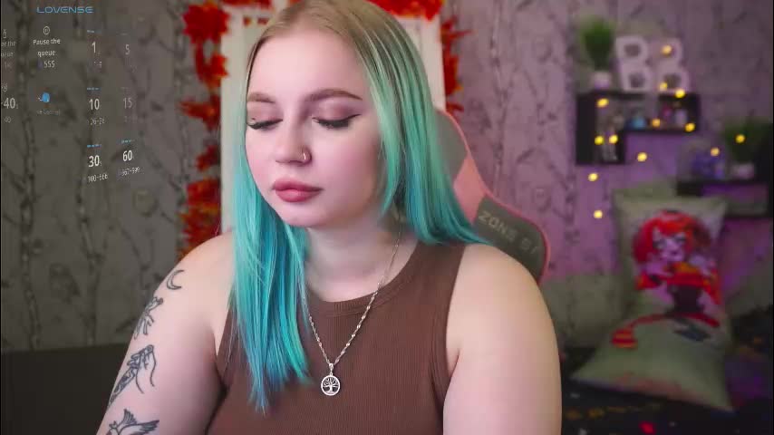 moon_valkyriie Live Sex October 1, 2025