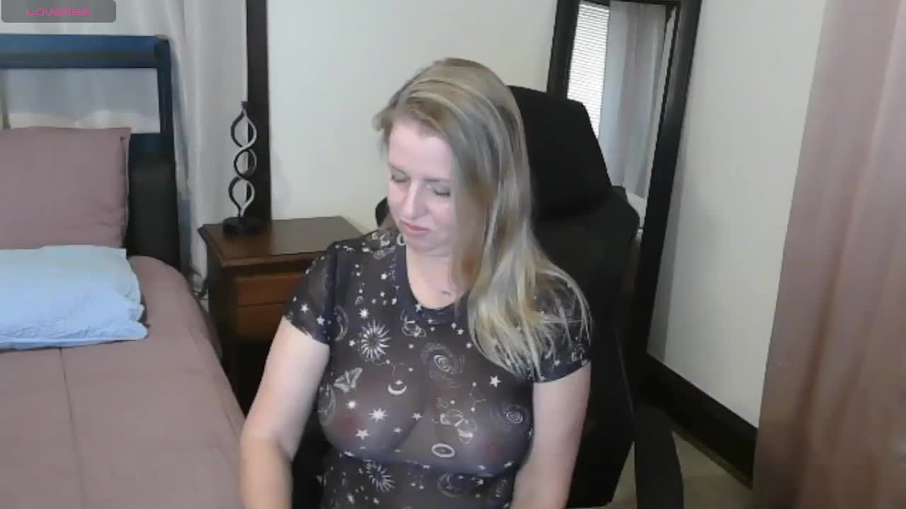 Holliekate Live Sex December 13, 2025