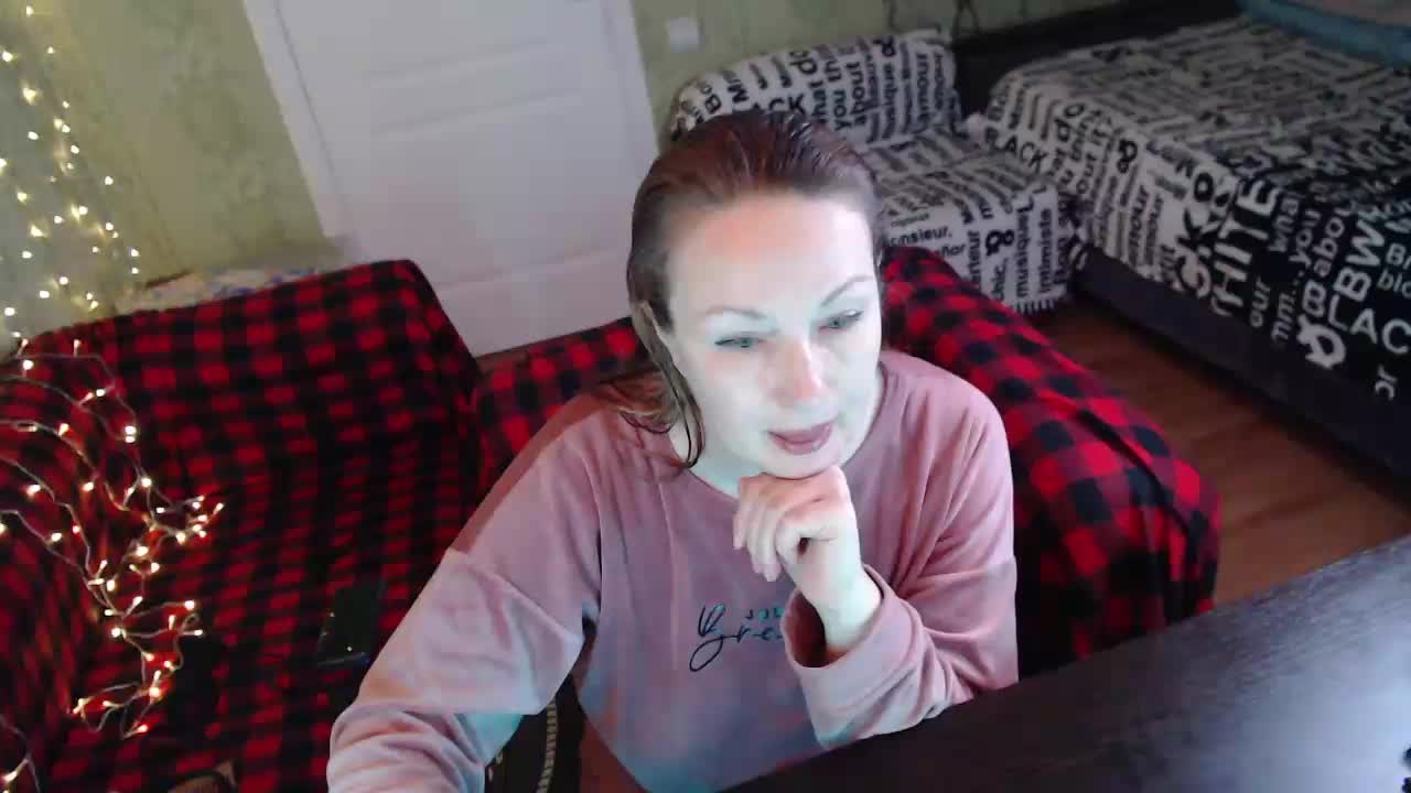 MeganIris Live Sex December 18, 2025