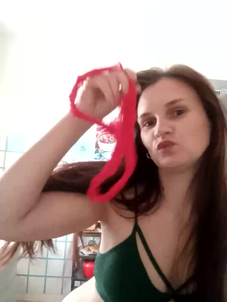 LisaLovHoney_2025-10-01_17-59-31_323 Live Sex December 14, 2025