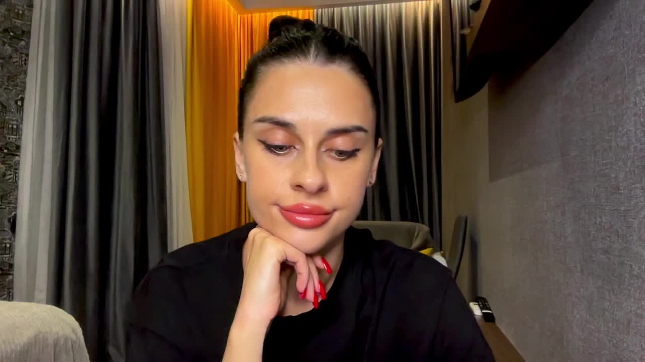 TatiUA Live Sex October 2, 2025