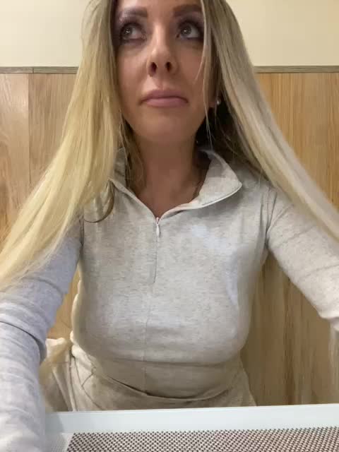 Nasty-tegress Live Sex December 17, 2025