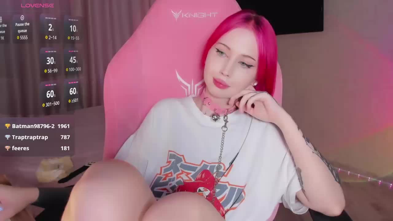 luvsoak Live Sex December 17, 2025