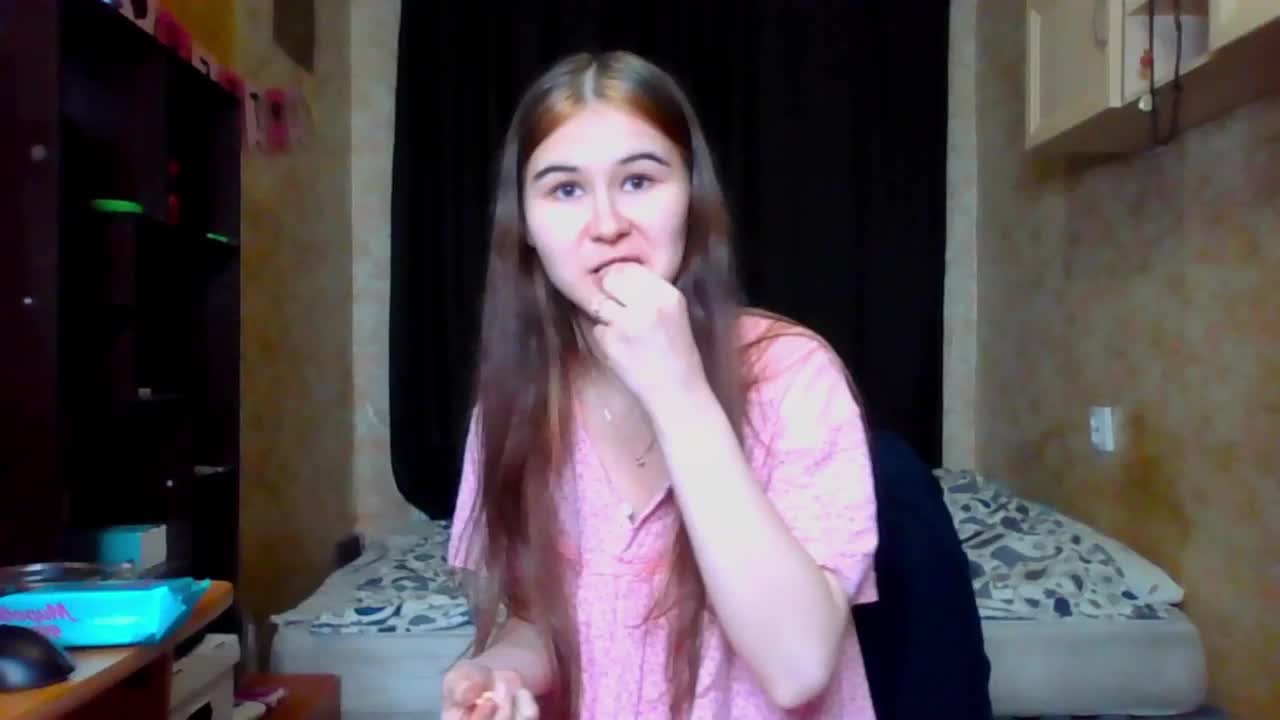 littleowlx Live Sex December 13, 2025