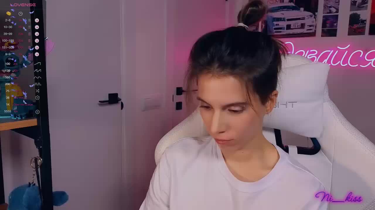 ni_kiss Live Sex December 13, 2025