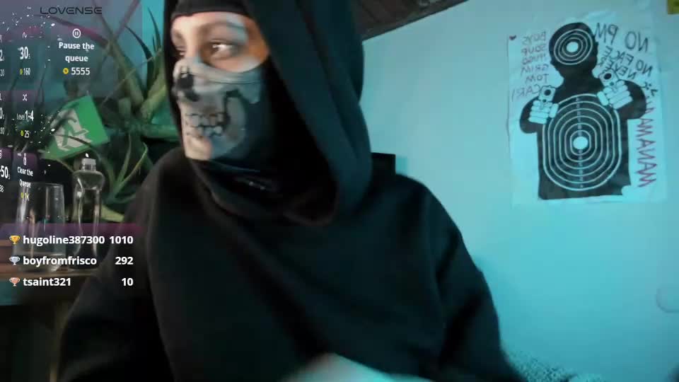 cos_operator Live Sex December 17, 2025