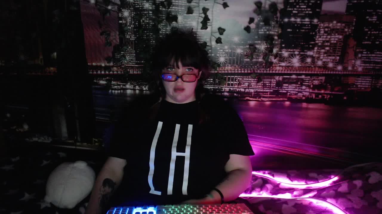 miss-kapriz-love Live Sex December 13, 2025