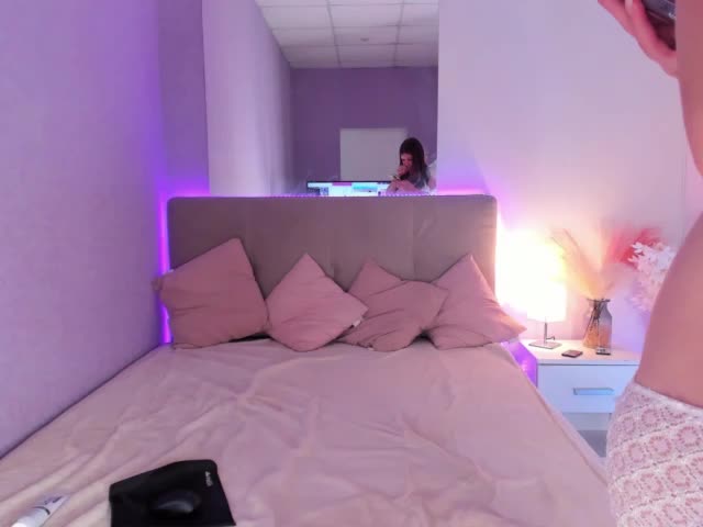 NikkiBust Live Sex December 13, 2025