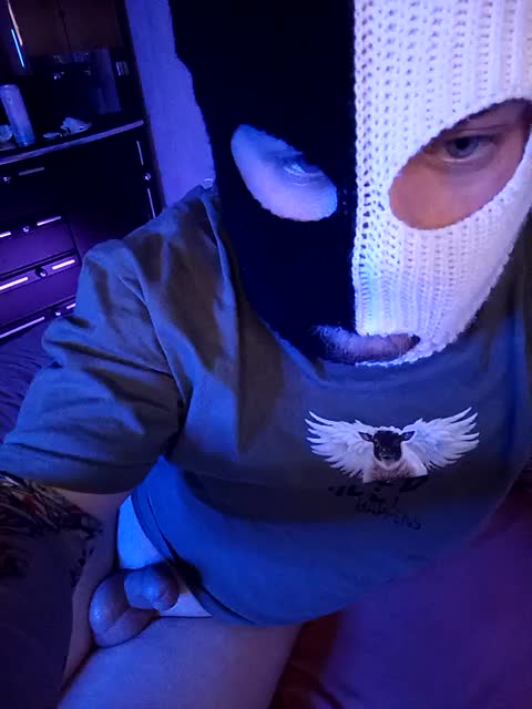 Kiss-Kissaa Live Sex December 18, 2025