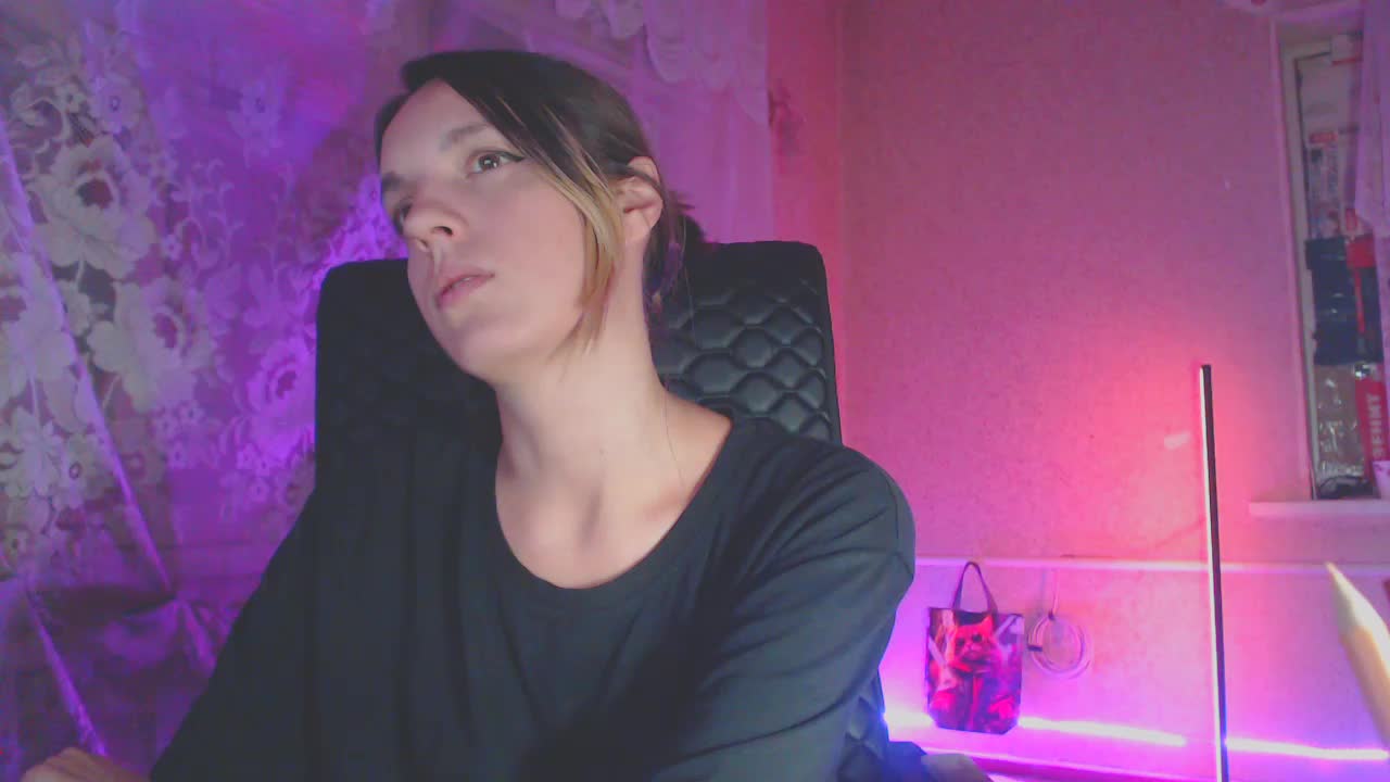 Babymuro4ka Live Sex December 17, 2025