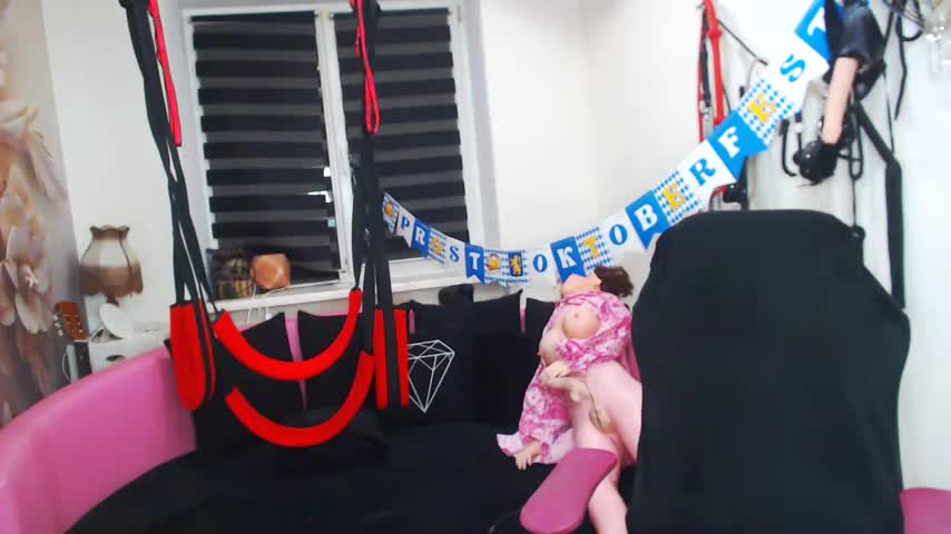 MISSwithDOLLS Live Sex December 17, 2025